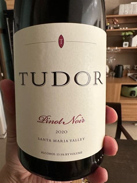 Tudor Wines Santa Lucia Highlands Pinot Noir 